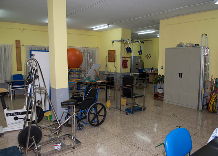 La Unidad de Terapia Ocupacional del HUNSC en estado caótico y obsoleto