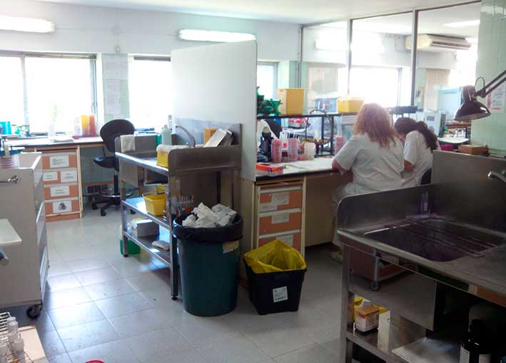 Un principio de acuerdo, motiva la paralización de la huelga del servcio Microbiología del Universitario de Canarias