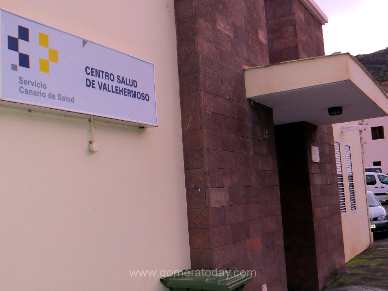 LA GOMERA: Las graves deficiencias y recortes sanitarios son equivalentes al derroche económico destinado a cargos de confianza