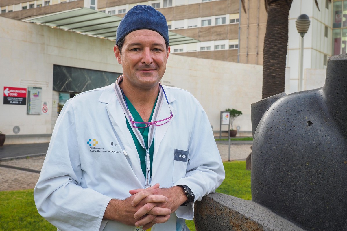 Pablo Febles: “En la Sanidad debe mejorar la situación de todos; no se puede operar sin personal de limpieza” Pablo Febles: “En la Sanidad debe mejorar la situación de todos; no se puede operar sin personal de limpieza”