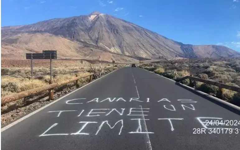 Oposición al paso de la Blue Trail por El Teide