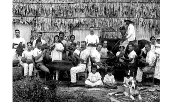En 12 años emigran a América cerca de 70 mil canarios 10 de abril de 1958