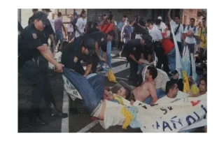 Boicot a la procesión del Pendón en La Laguna 27 de julio de 2003 Boicot a la procesión del Pendón en La Laguna 27 de julio de 2003