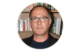 Colonialismo y literatura: la memoria rebelde de Canarias Colonialismo y literatura: la memoria rebelde de Canarias