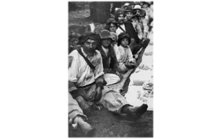 Se repite en La Palma otra manifestación popular contra la miseria 28 de diciembre de 1916 Se repite en La Palma otra manifestación popular contra la miseria 28 de diciembre de 1916