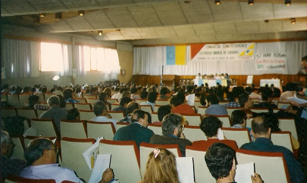Inicio del Congreso constituyente de Intersindical Canaria 15 de enero de 1994