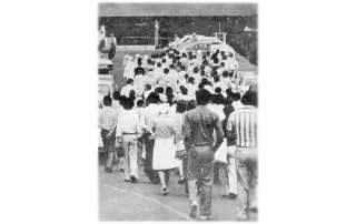 La Audiencia de Tenerife retira los cargos a los 6 policías que asesinaron Bartolomé García 28 de enero de 1986 La Audiencia de Tenerife retira los cargos a los 6 policías que asesinaron Bartolomé García 28 de enero de 1986