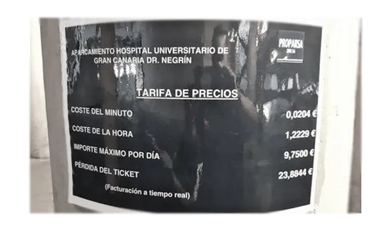 Campaña contraria a la privatización de los aparcamientos del Hospital Dtor. Negrín