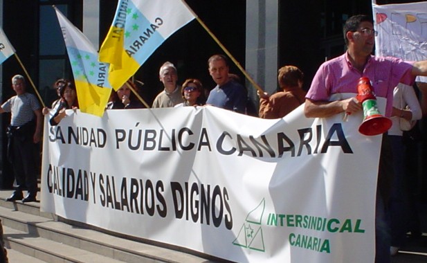 Los trabajadores de la sanidad pública canaria continúan siendo castigados con bajos salarios Los trabajadores de la sanidad pública canaria continúan siendo castigados con bajos salarios