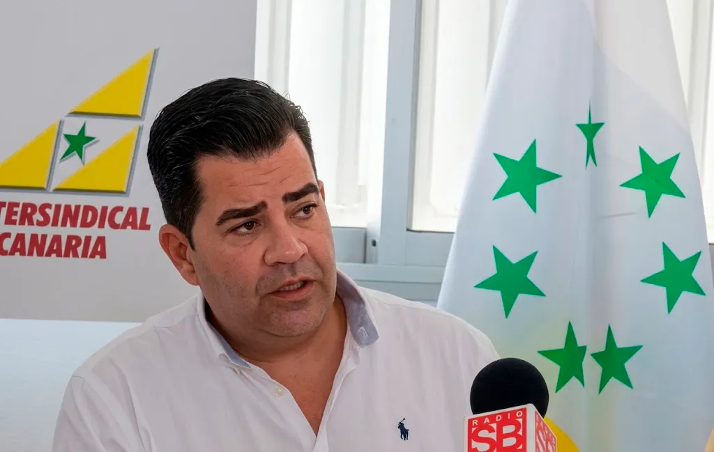 Suspenden intervenciones quirúrgicas por falta de camas mientras clausuran parte de las disponibles.